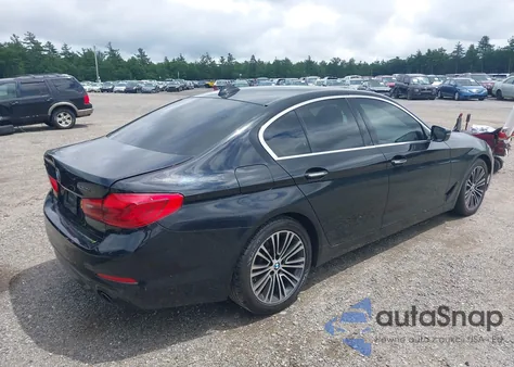 2018 BMW 530I xDrive z USA, uszkodzony, nr VIN WBAJA7C54JWA73646